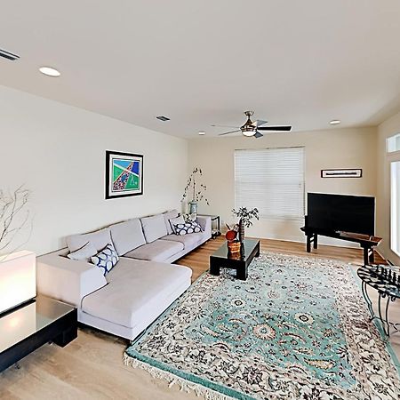 Bulldog Beach House กัลฟ์ชอร์ส ภายนอก รูปภาพ